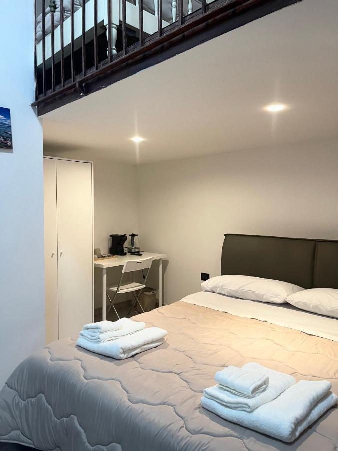 House Caracciolo By Loveinthetravel 那不勒斯 外观 照片